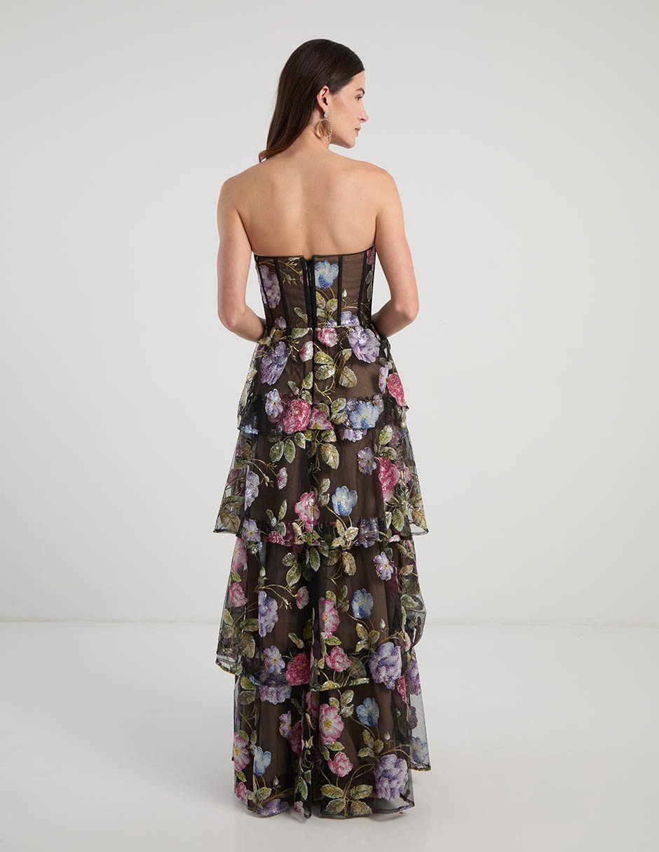 Vestido maxi de feista escote corazón 6