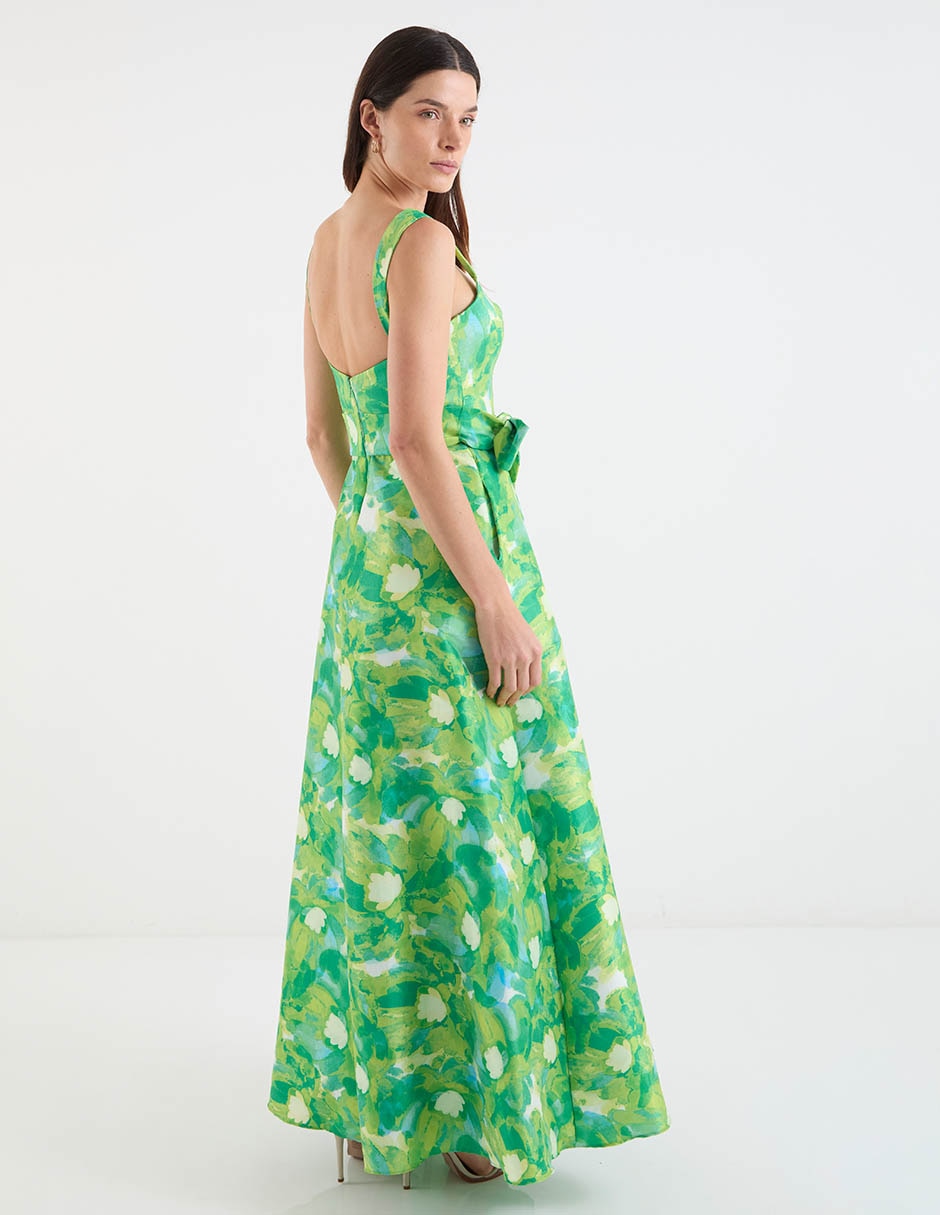 Vestido maxi de fiesta escote cuadrado 11