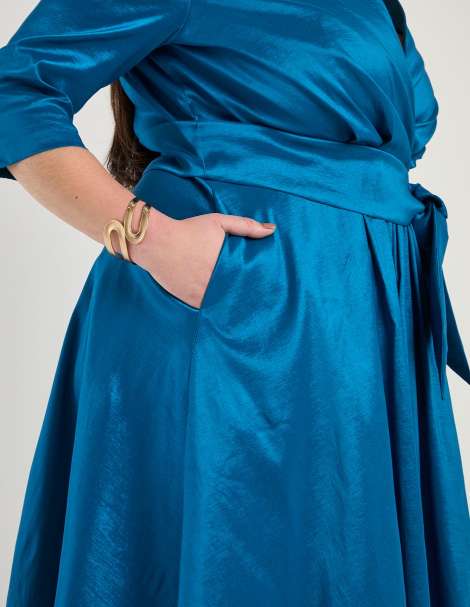 Vestido crop de fiesta escote V 10