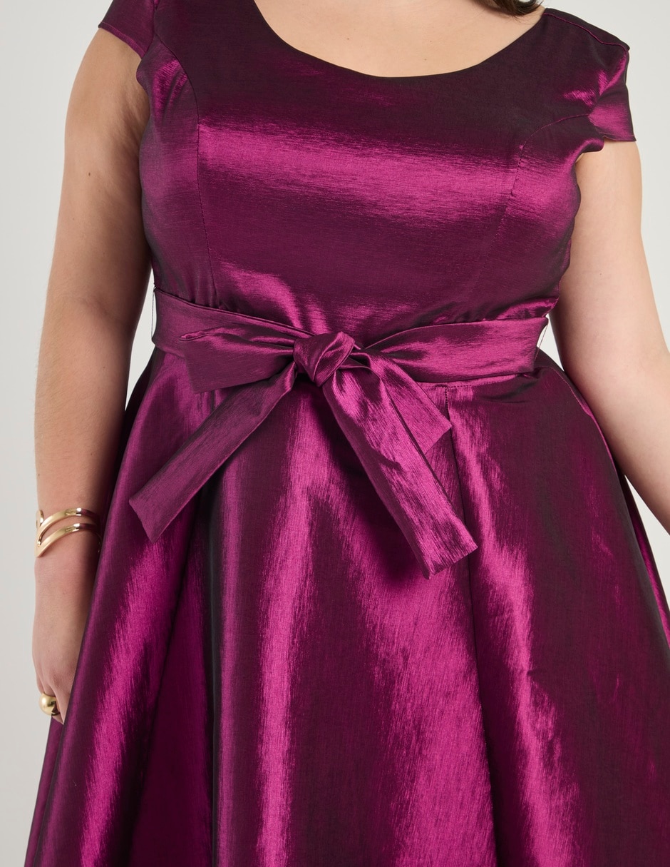 Vestido crop de fiesta escote redondo 9