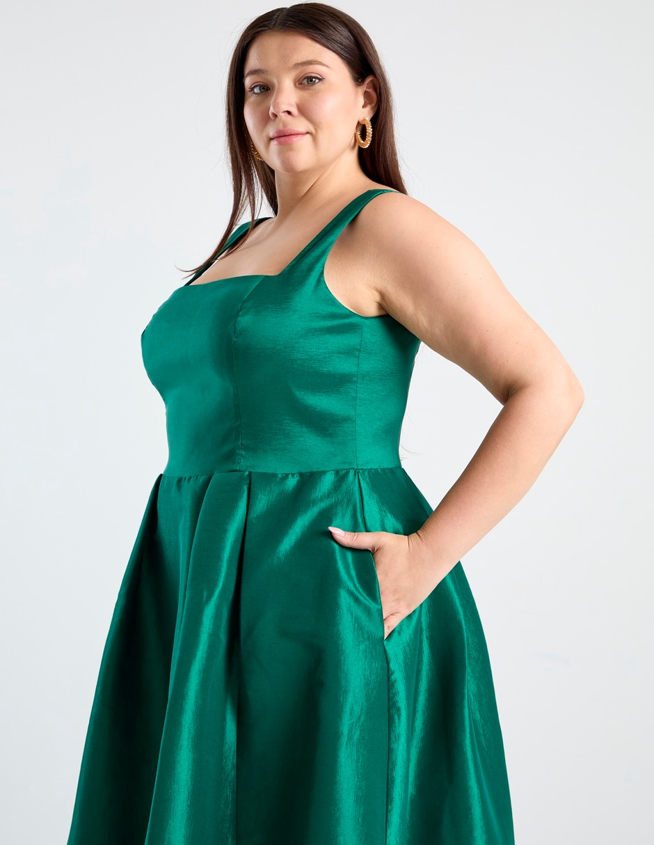 Vestido maxi de fiesta escote cuadrado 4