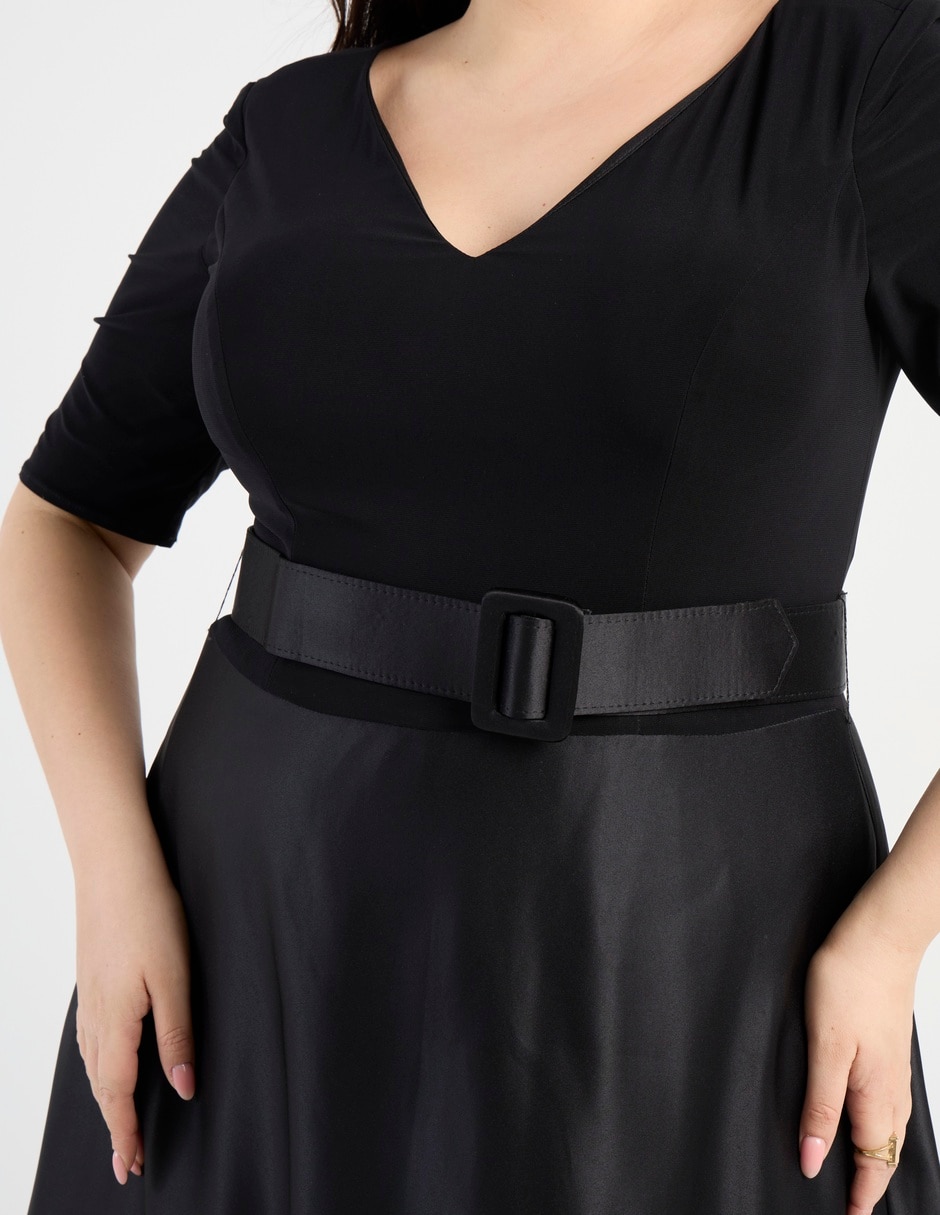 Vestido maxi de fiesta escote V 9