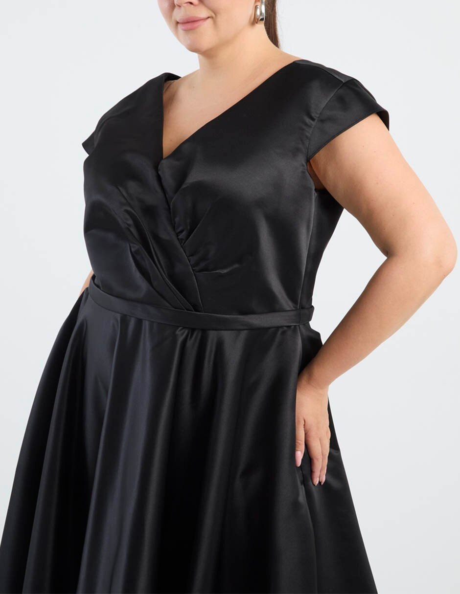 Vestido midi de fiesta escote V