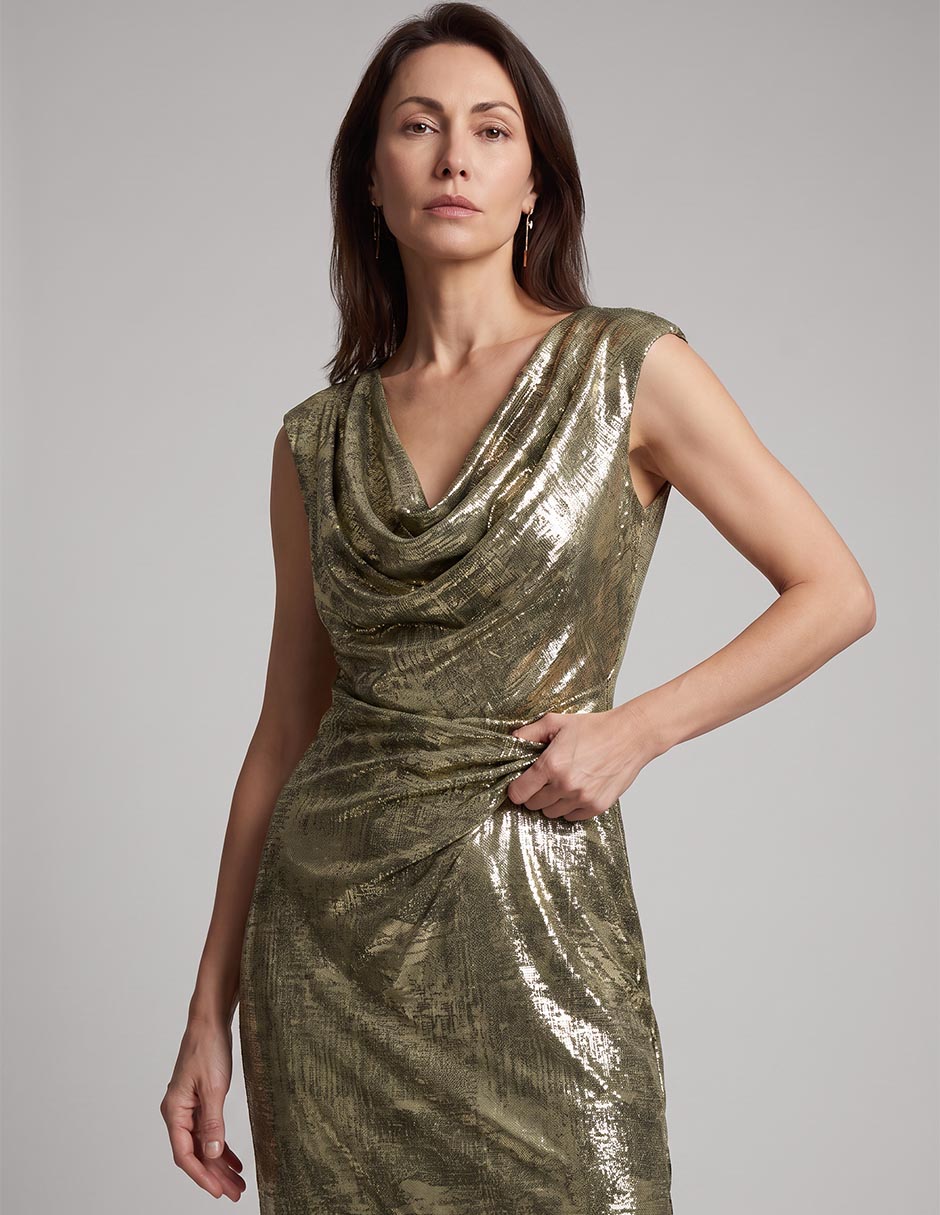 Vestido maxi de fiesta escote v
