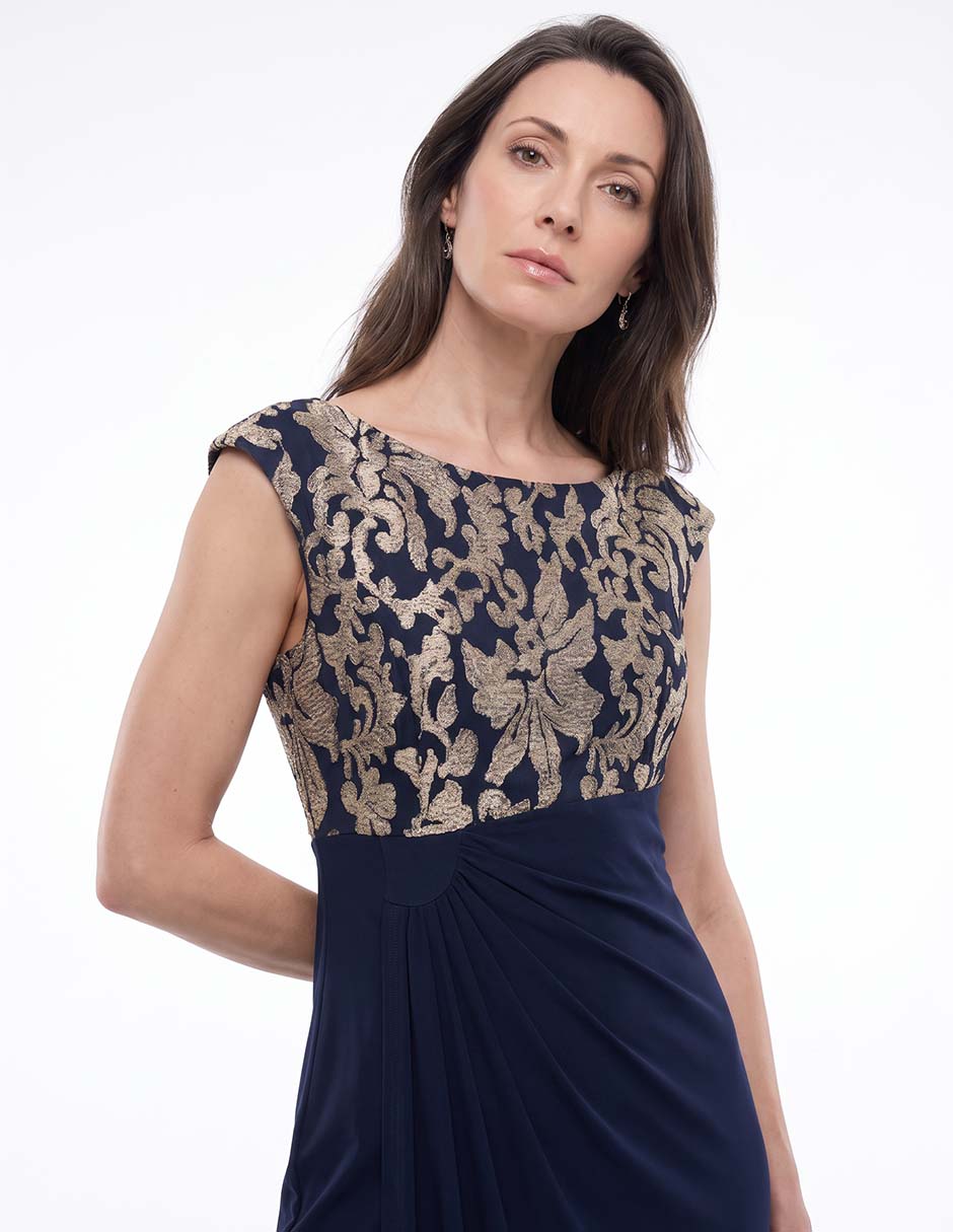 Vestido crop de fiesta escote con cuello