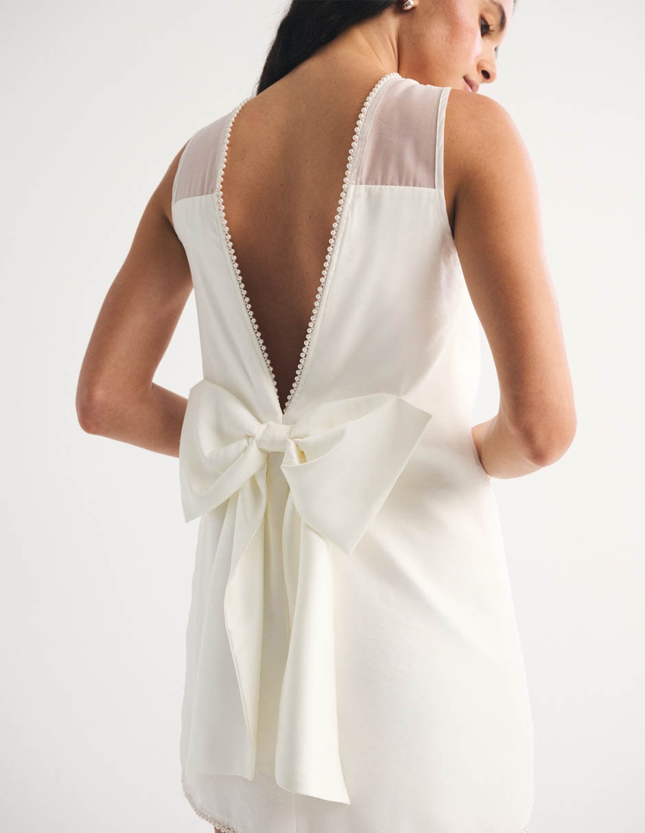 Vestido mini fiesta escote regular 2