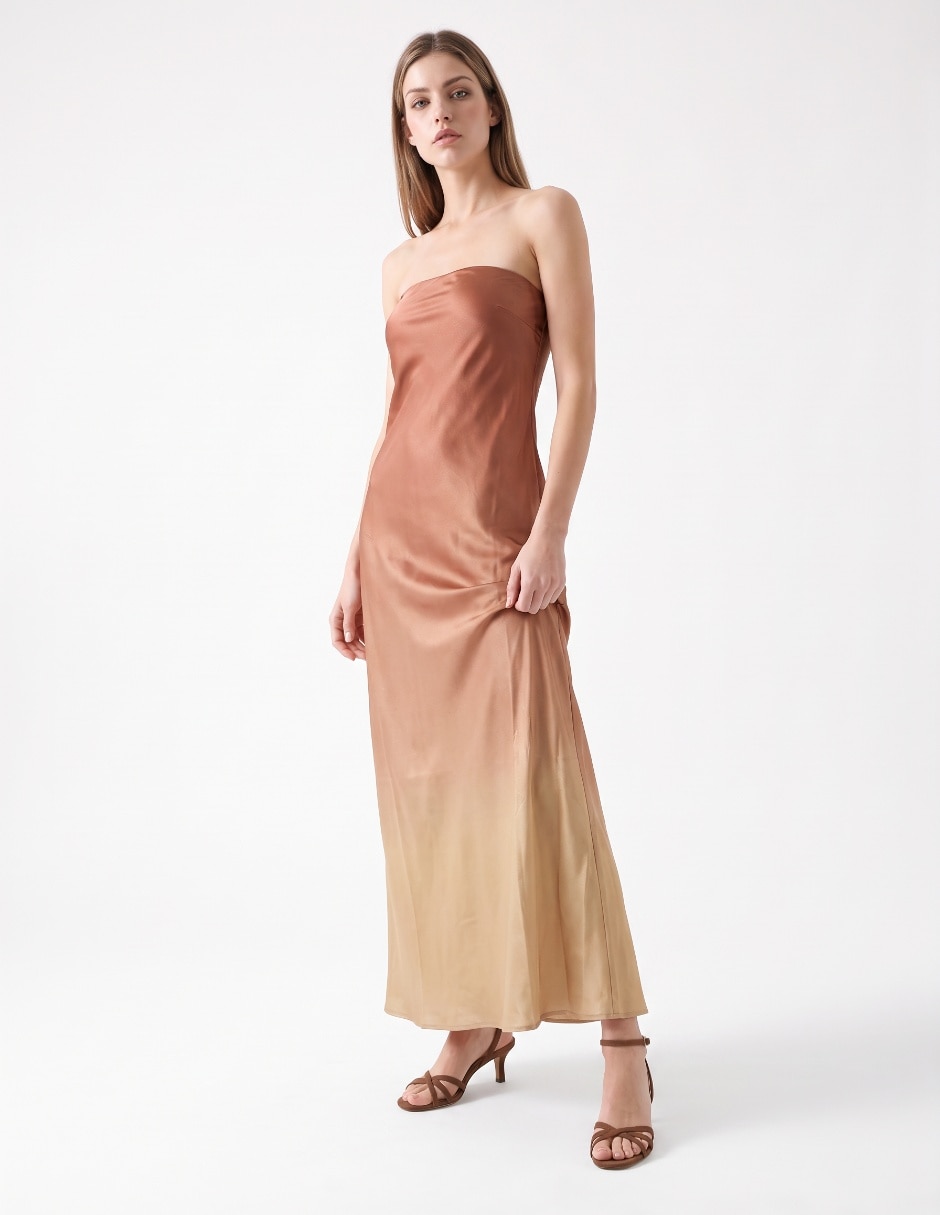 Vestido maxi de fiesta escote medio Vestido maxi de fiesta escote medio