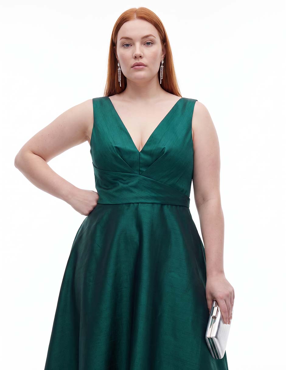 Vestido maxi de fiesta escote v