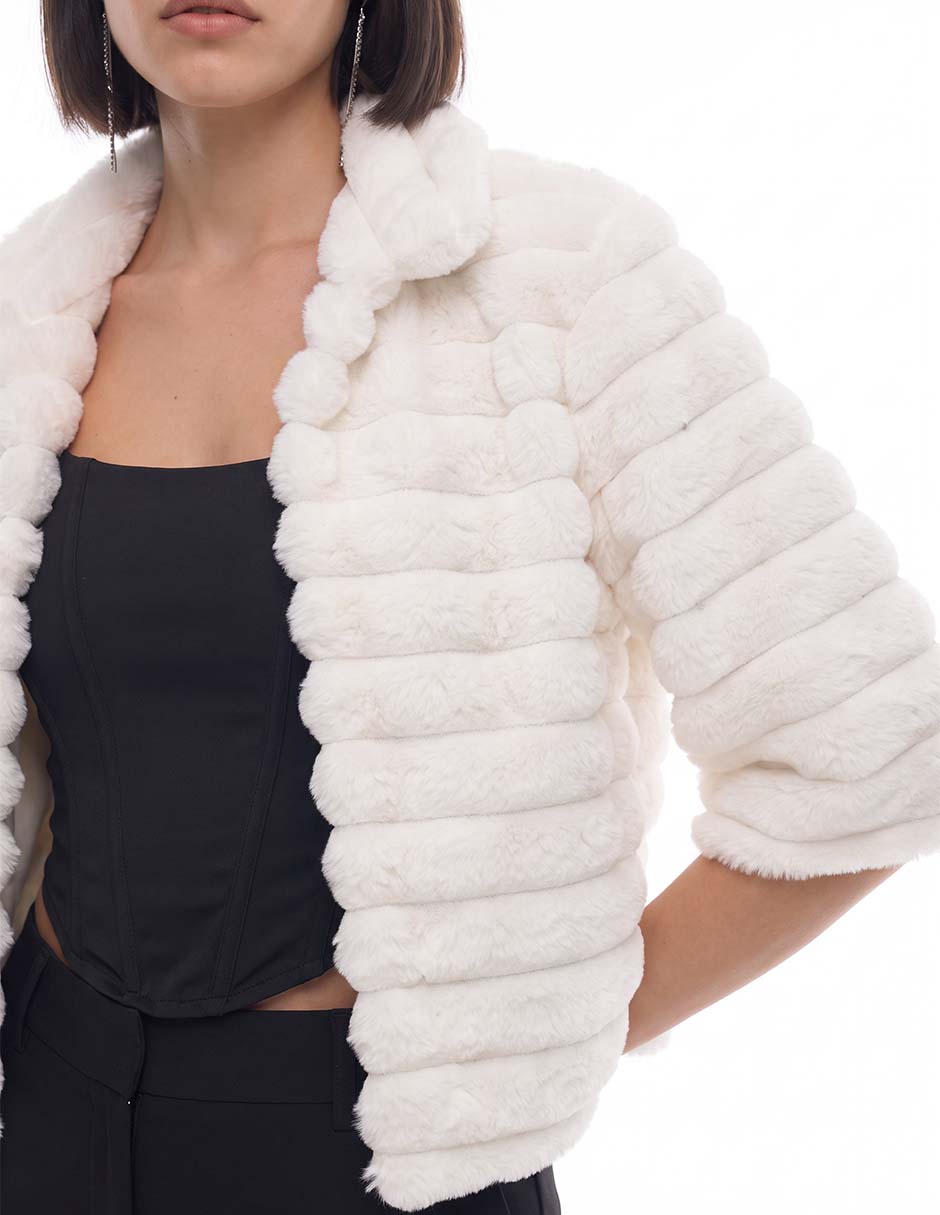 Capa para Mujer 4