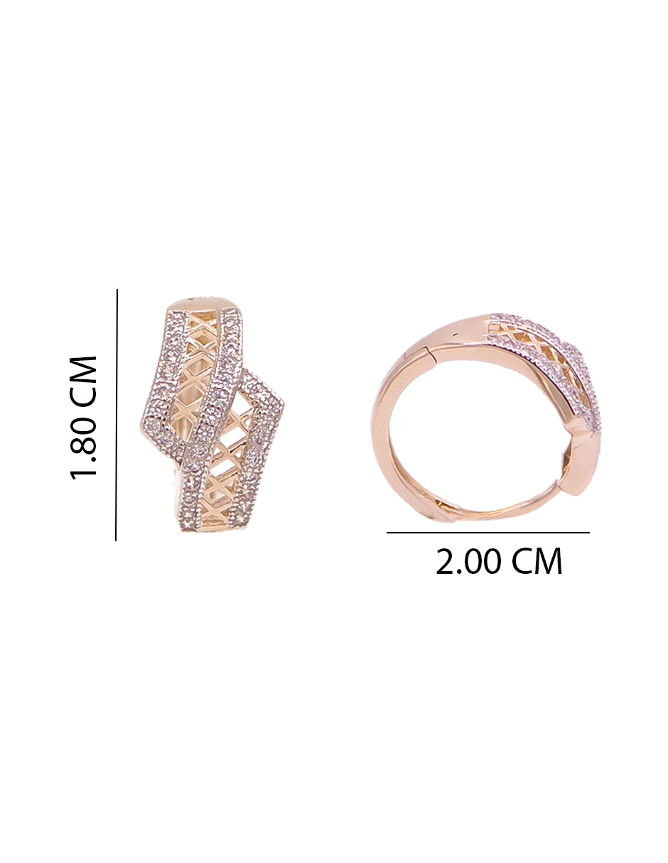 Aretes redondos con acabado chapa de oro 5